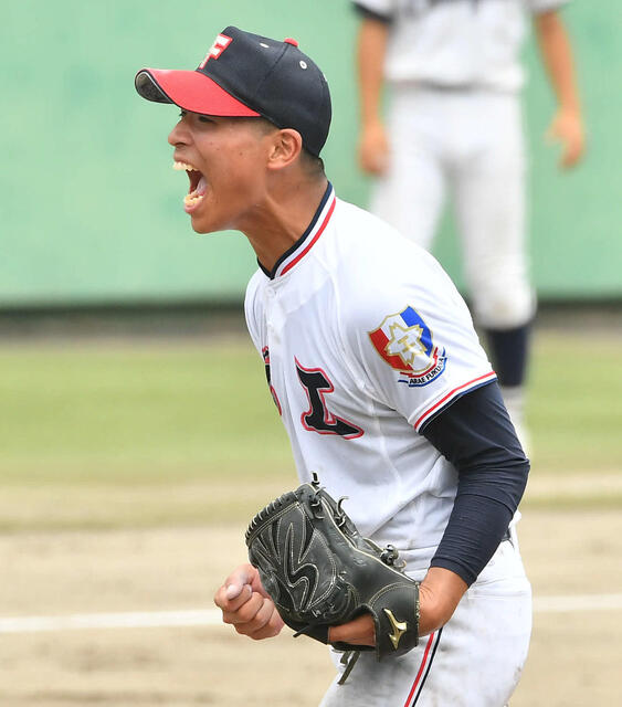 【熱闘・福岡大会】松尾航輝137球の魂！ 酷暑越えたサヨナラ劇弾 福岡工が甲子園への扉を叩く