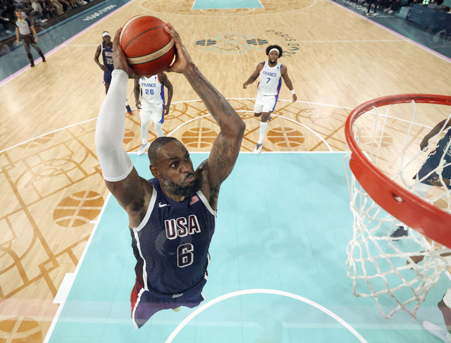 レブロン・ジェームズ、NBA史上初の23シーズン目へ！パリ五輪代表も決定