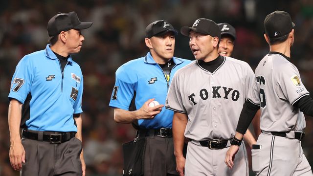 巨人・阿部監督の抗議行動に制裁金10万円 阪神戦の判定を巡る緊迫シーン