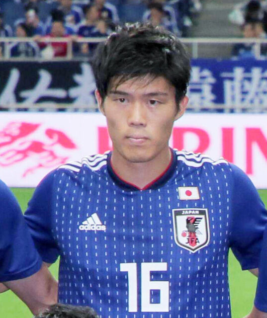 冨安健洋の新たな挑戦：2026年W杯に向けての再起と移籍先決定の緊急性