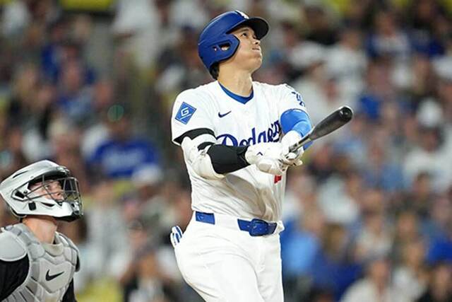 大谷翔平の驚異的パフォーマンス：敵地放送局も脱帽の30号本塁打