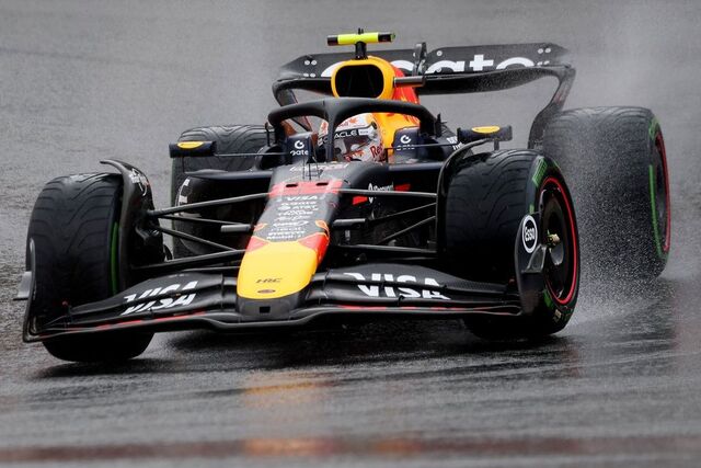 【F1戦略分析】角田裕毅のピットストップミスが招いたタイムロスとレッドブルの苦悩