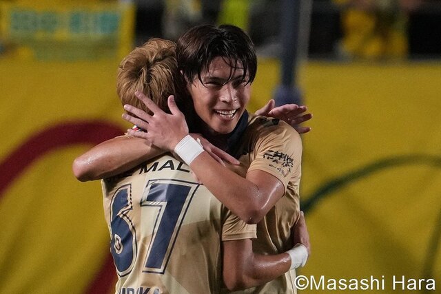 J2ジェフ千葉のJ1復帰への挑戦：ストライカー陣の命運とホーム勝利の重要性